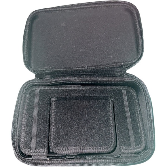 Nintendo switch hard case - Picture 2 of 3